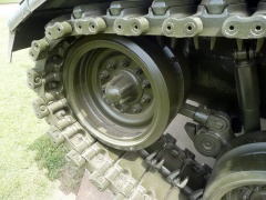 M60A1 передний каток.jpg