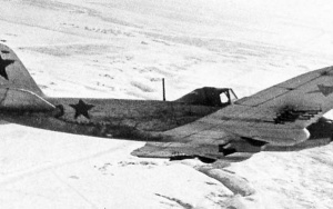 Ил-2 (1942) Odnomestnyj v polete.jpg