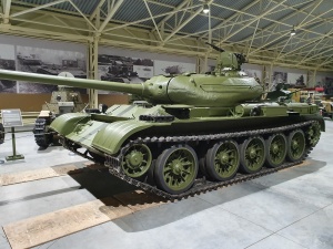 Т-54 (1947) Свежеокрашенный .jpg