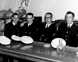 Офицеры HMCS «Брантфорд»