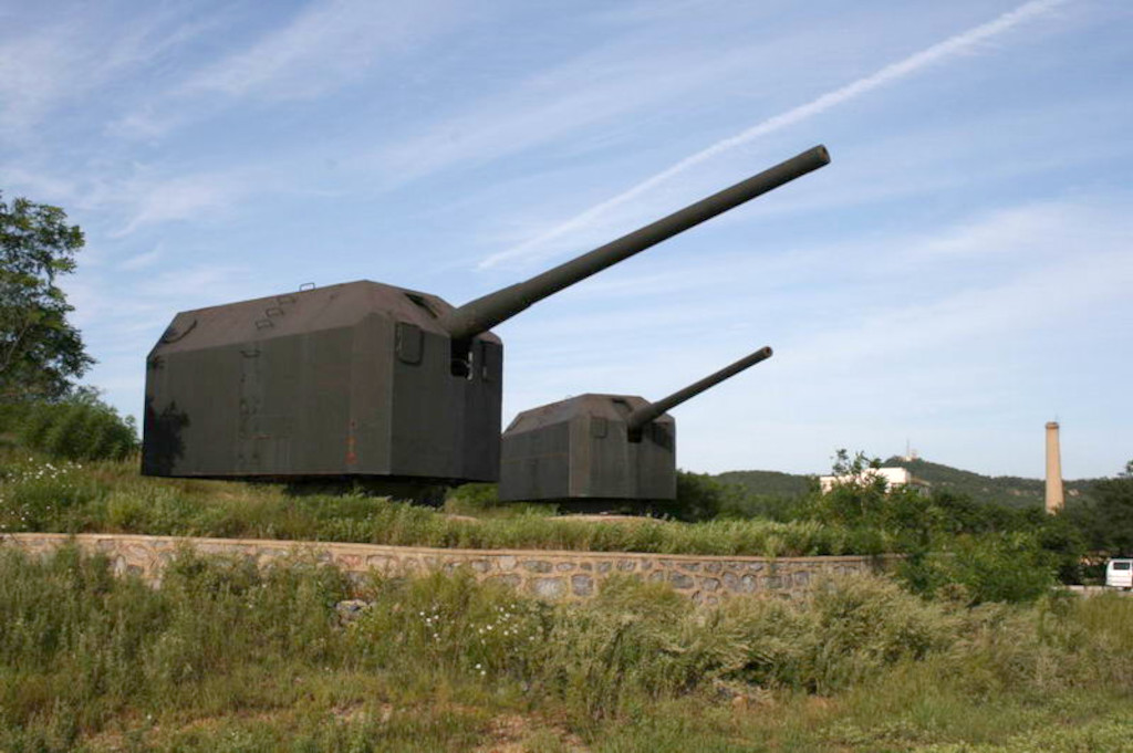 Б 1 248. 180-Мм Береговая пушка му-1. Береговая батарея 180 мм орудий му-1. Орудие 180 мм б-1-п. Береговые батареи порт-Артура.