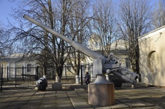 102-мм Музей судостроения, Николаев.jpg