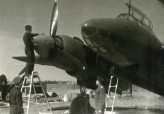 Ремонт самолета Ту-2С.jpg