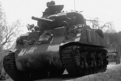 M4A4 французских войск под Гёбрихеном.jpg