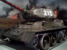 Т-34-85 №215.jpg