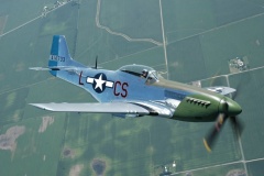 P-51D-10 «Daddy's Girl» - в воздухе вид сбоку.jpg