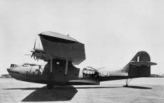 Catalina Mk. IIIa (Великобритания).jpg