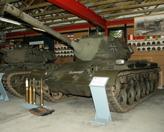 KPz M47 в музее бронетехники Бундесвера - левый борт.jpg