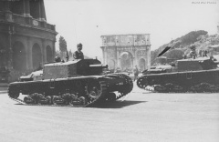 75-18 M41 на параде в Риме.jpg
