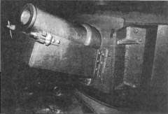 76мм пушка Кт 28 в башне танка Т-35.jpg