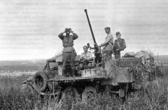 Советская 25-мм зенитка на грузовике ГАЗ-ААА..jpg