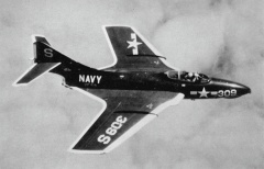 F9F-8 фото4.jpg
