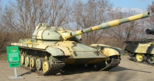 Опытный танк объект 003 на базе объекта 432 в парке Победы в Саратове
